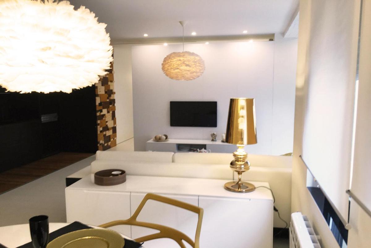 Golden & White Home 산티아고데콤포스텔라 외부 사진